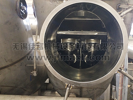 毛毛蟲染色機(jī)（生產(chǎn)一角）